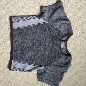 Athleta top